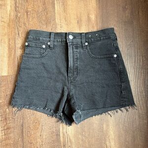 Madewell Perfect Vintage Short size 25